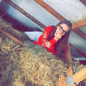 Meet your Posher, Kadence